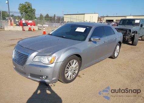2011 Chrysler 300C z USA, uszkodzony, nr VIN 2C3CK6CT0BH524008